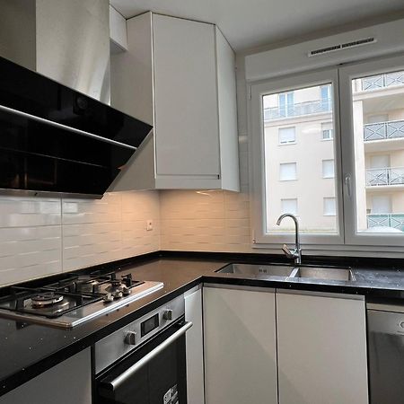 Location 3 Chambres Spacieuses Dans Appartment 2 Mn Rer Bussy Saint Georges מראה חיצוני תמונה